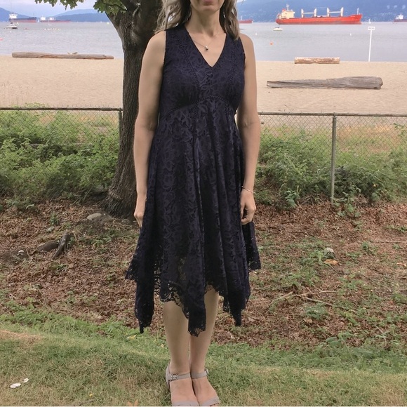 Purple lace dress size 6 - Picture 1 of 6